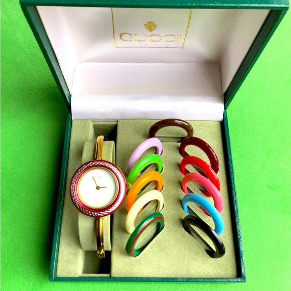 GUCCI bangle watch NICE and DRESSY 🔥🔥🔥 - Picture 10 of 15